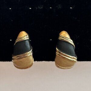 Black and Gold Tone Vintage Clip Earrings
